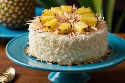 Pineapple coconut cake