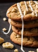 White chocolate macadamia nut cookies